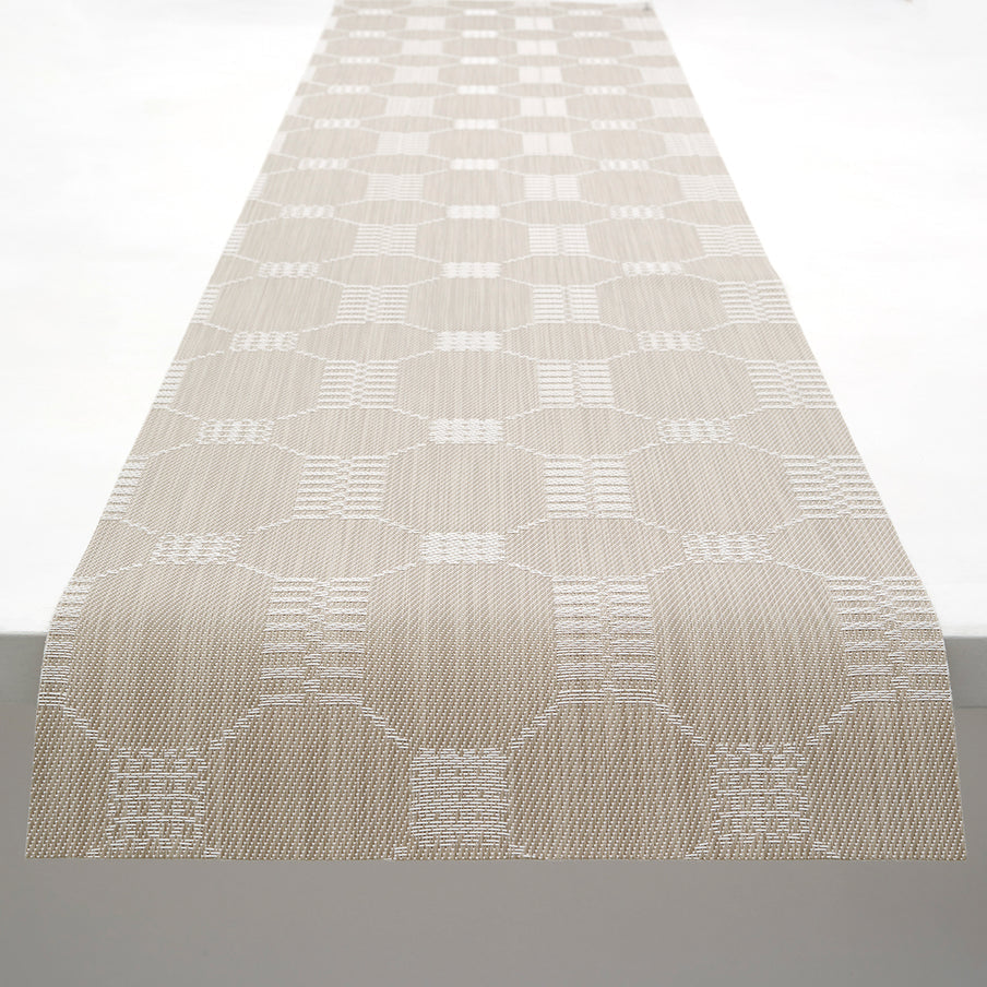 Coverlet Table Runner Martha Stewart Chw 100923 001 3
