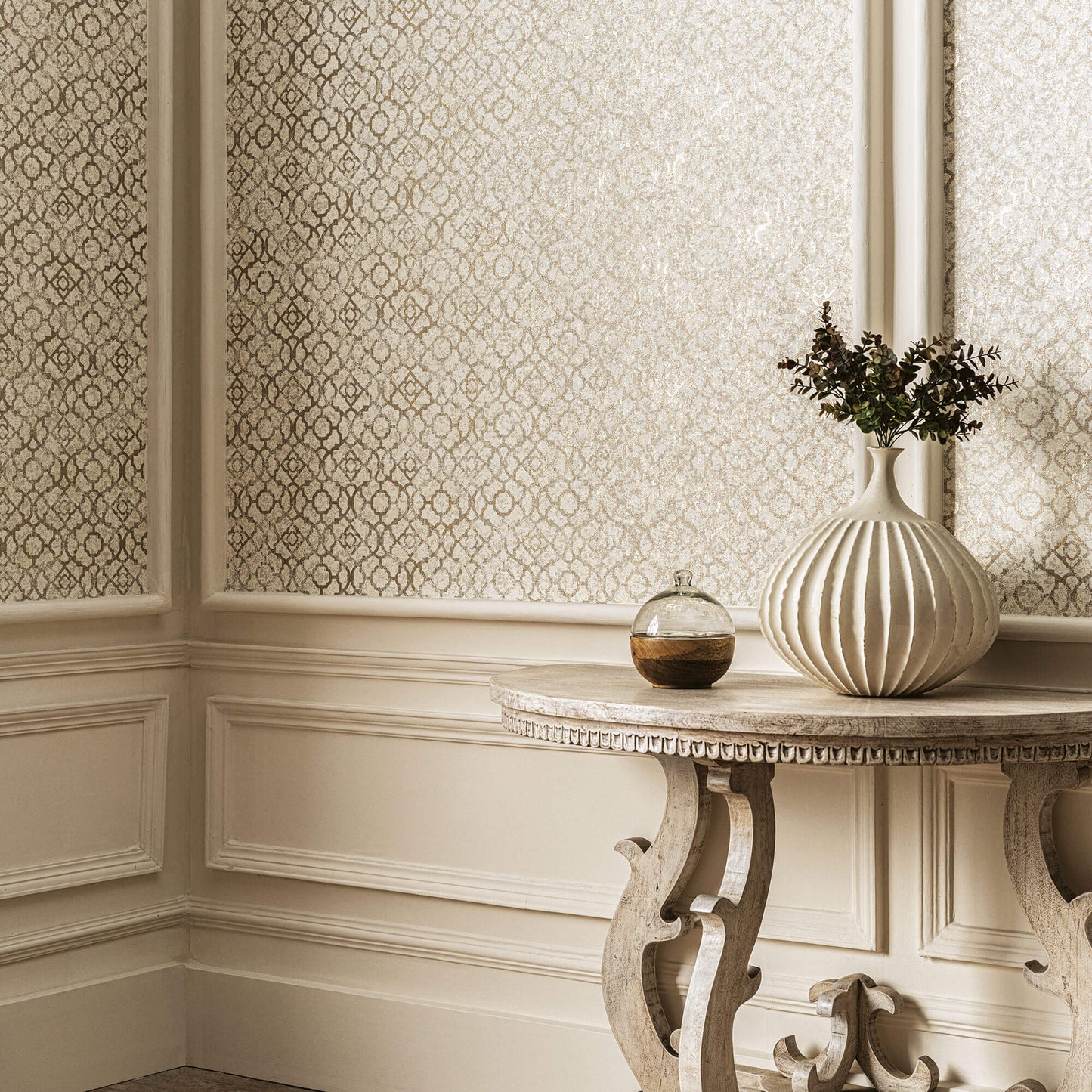Aged Quatrefoil Cream/Gold from the Emporium Collection by Galerie Wallcoverings