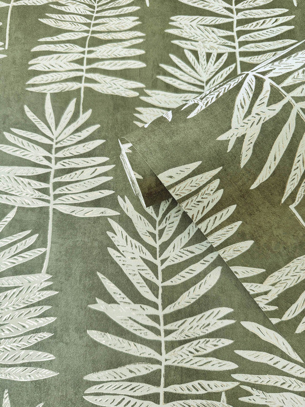 Tumbling Leaf Wallpaper in Green