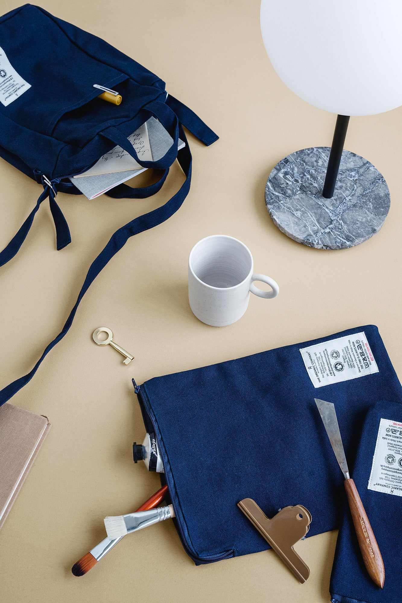 flat bags in multiple colors sizes design by the organic company 7