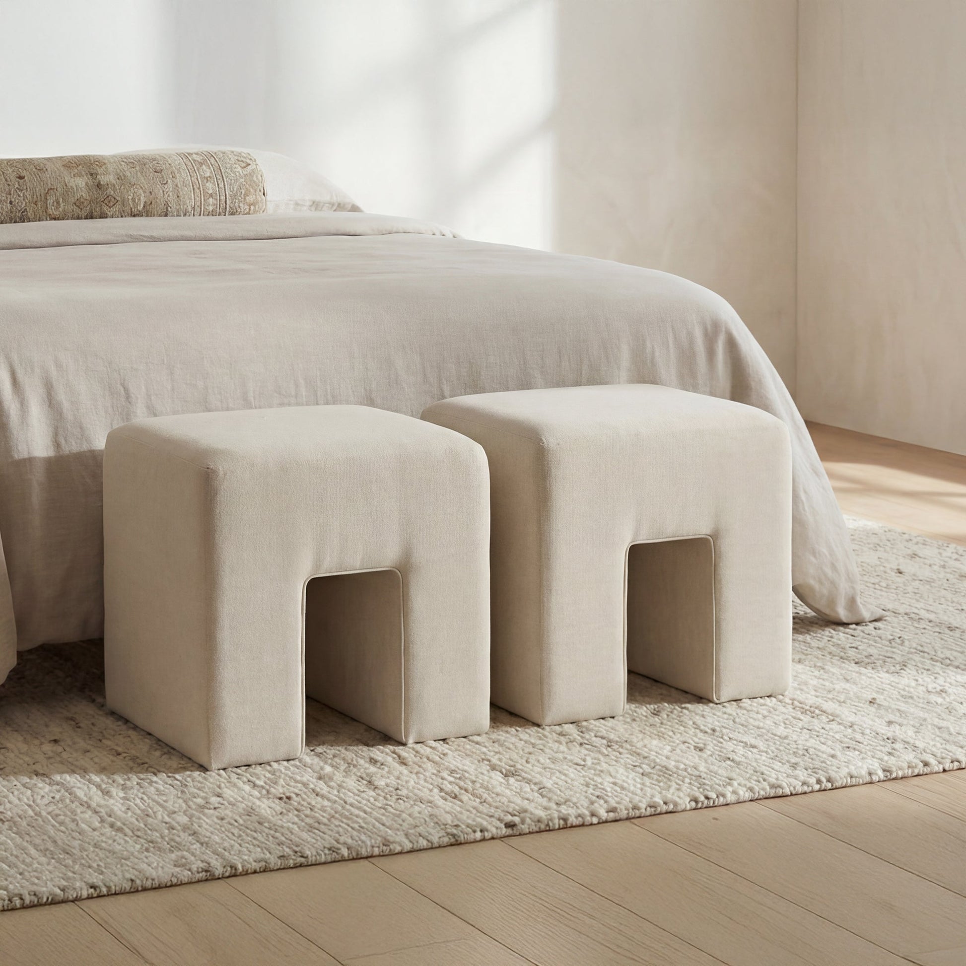 Aidy Stool Moes Home Collection Mhc Fo 1052 45 11
