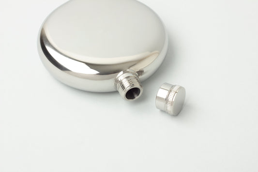 stainless steal hip flask 5 oclock somewhere 2