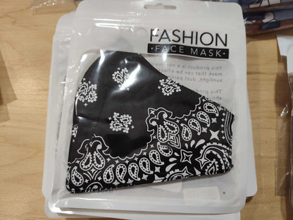 Black and White Face Mask