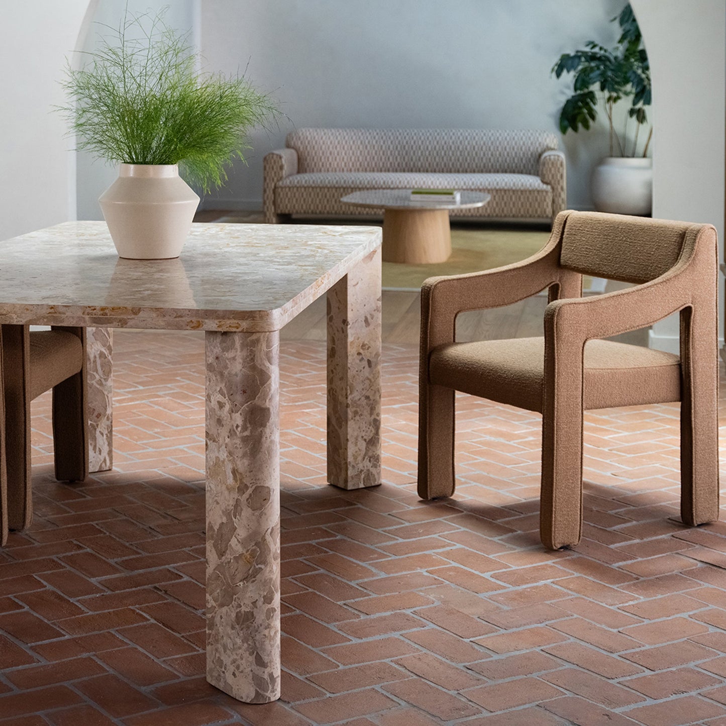 Segment Dining Table Moes Home Collection Mhc Jd 1107 34 0 6