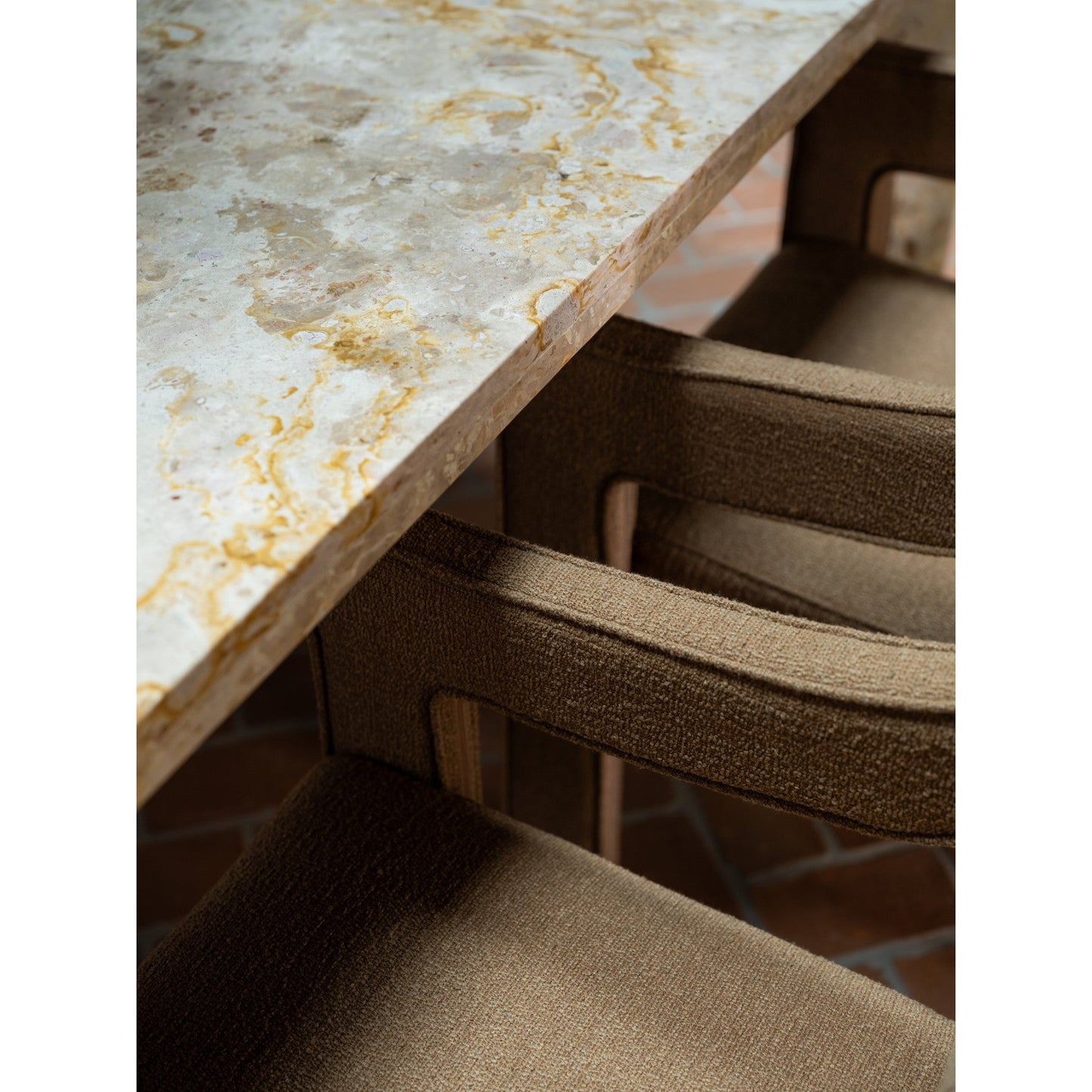 Segment Dining Table Moes Home Collection Mhc Jd 1107 34 0 4