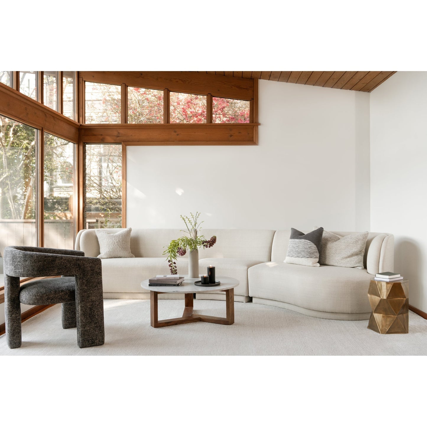 yoon 2 seat chaise right by Moe's Home Collection mhc jm 1016 05 26