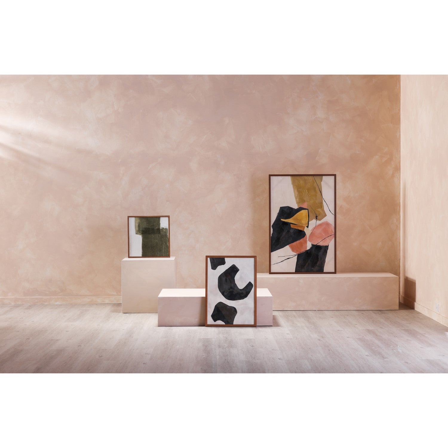 Anni Framed Painting By Moe's Home Collection Mhc Jq 1037 37 5