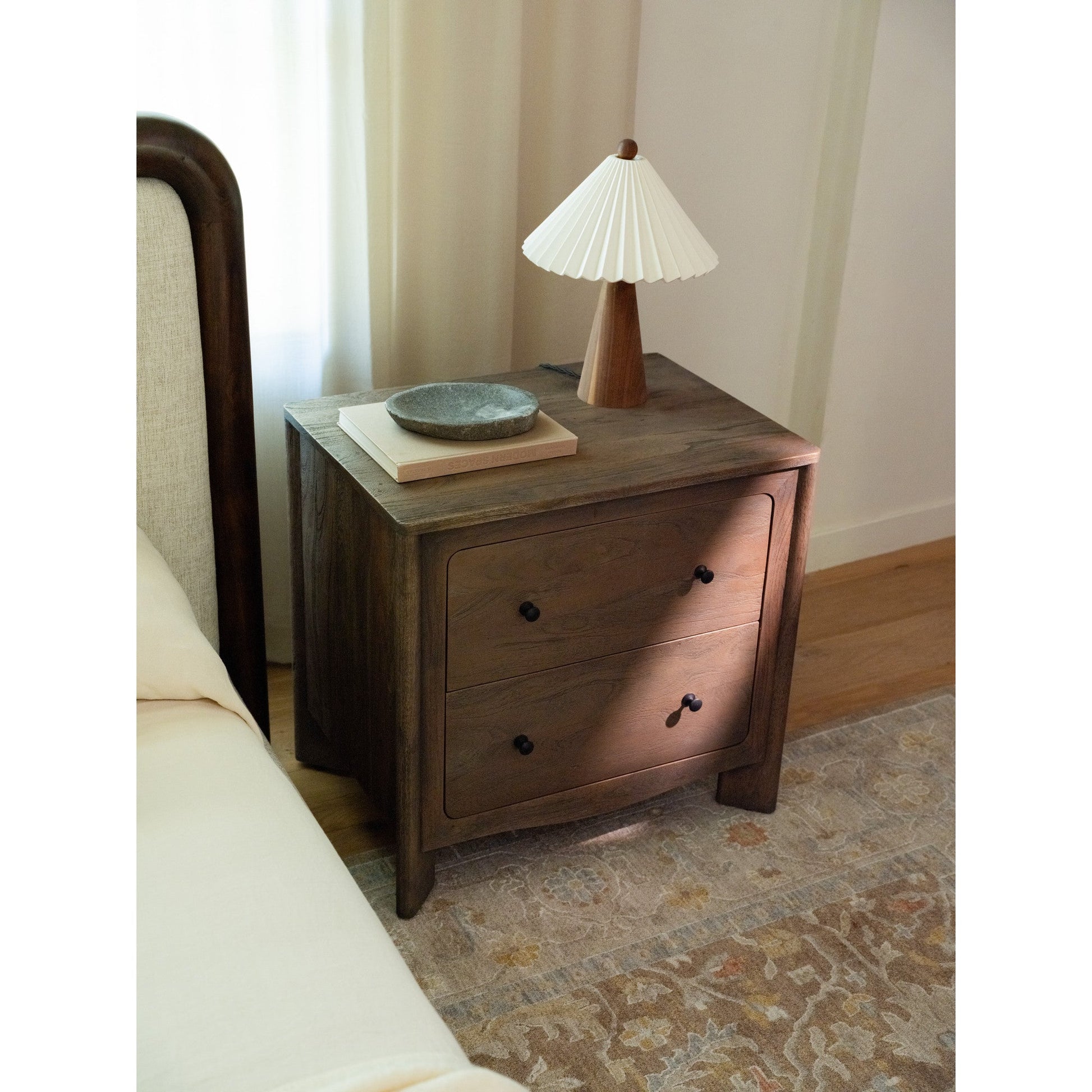 Mabel Nightstand Moes Home Collection Mhc Lx 1087 20 3