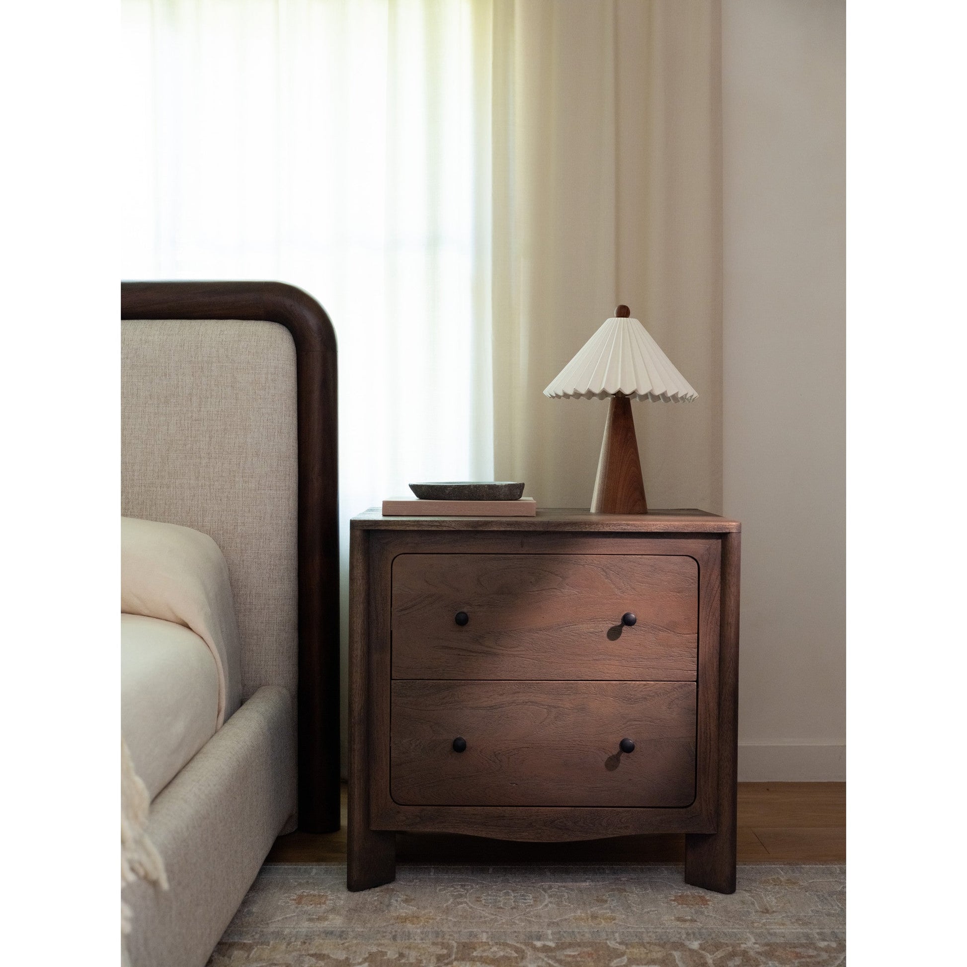 Mabel Nightstand Moes Home Collection Mhc Lx 1087 20 4