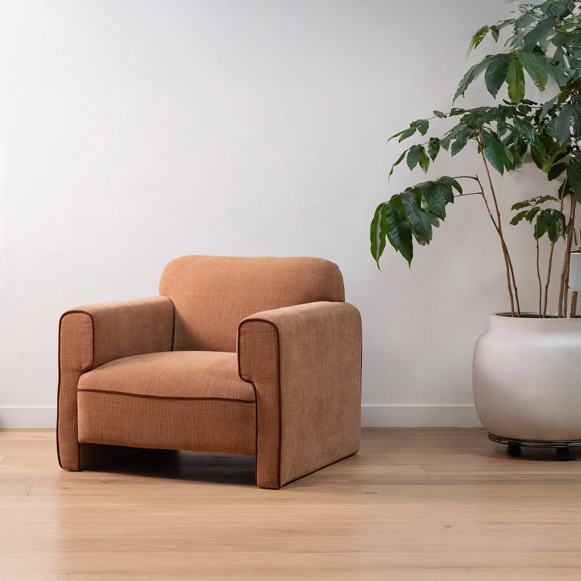 Leo Chair Moes Home Collection Mhc Oa 1059 21 3