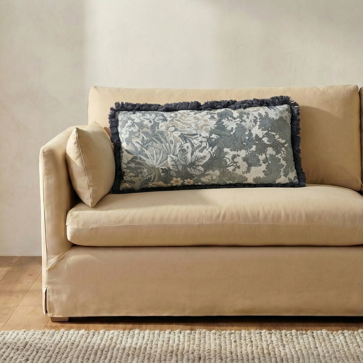 Yasmin Tapestry Cushion Moes Home Collection Mhc Oa 1121 26 5