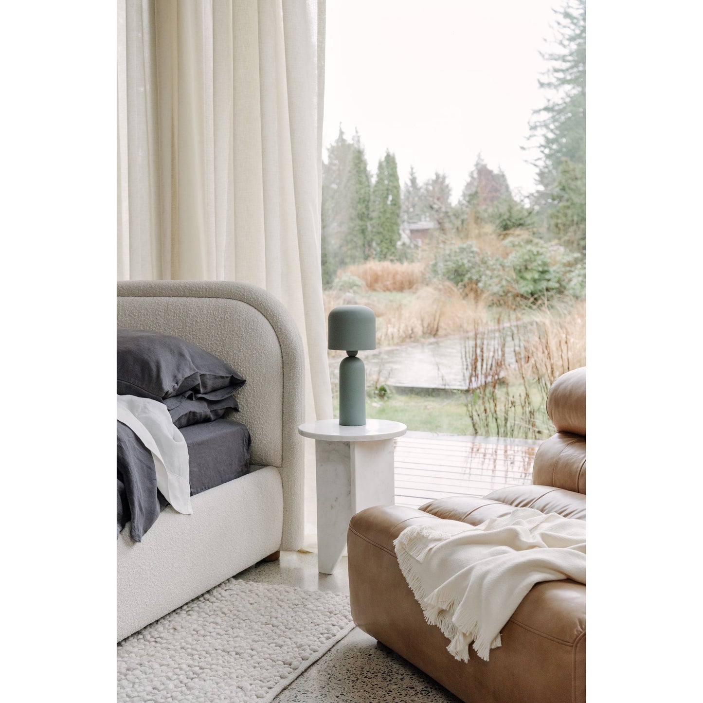 grace accent table by Moe's Home Collection mhc pj 1021 02 19