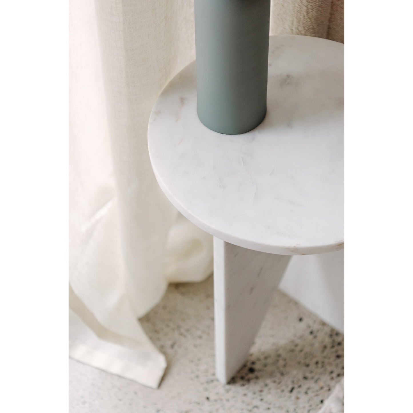 grace accent table by Moe's Home Collection mhc pj 1021 02 22