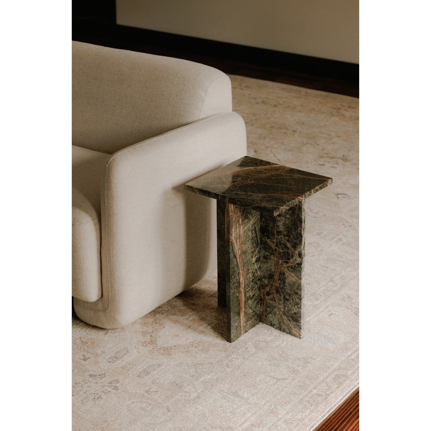 Blair Accent Table By Bd La Mhc Pj 1024 32 20