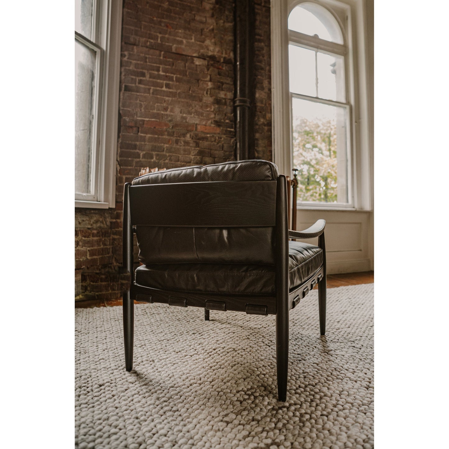 turner leather chair by Moe's Home Collection mhc qn 1027 02 10