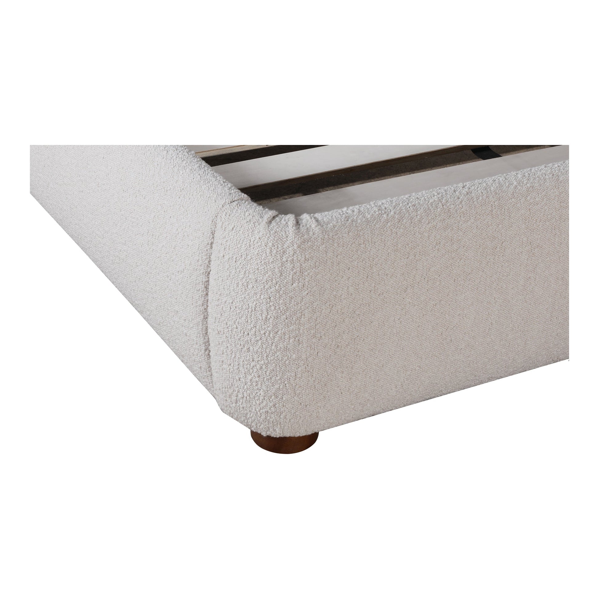 colin queen bed by Moe's Home Collection mhc rn 1146 25 10