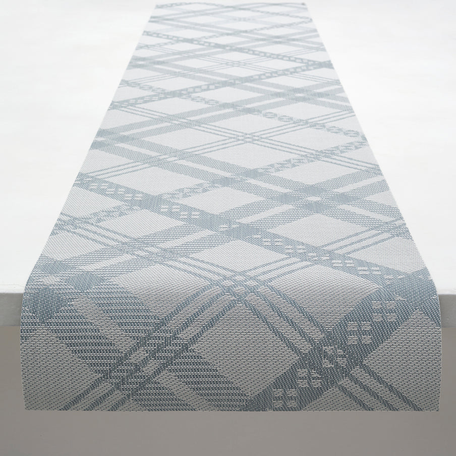 Ribbons Table Runner Martha Stewart Chw 100925 001 4