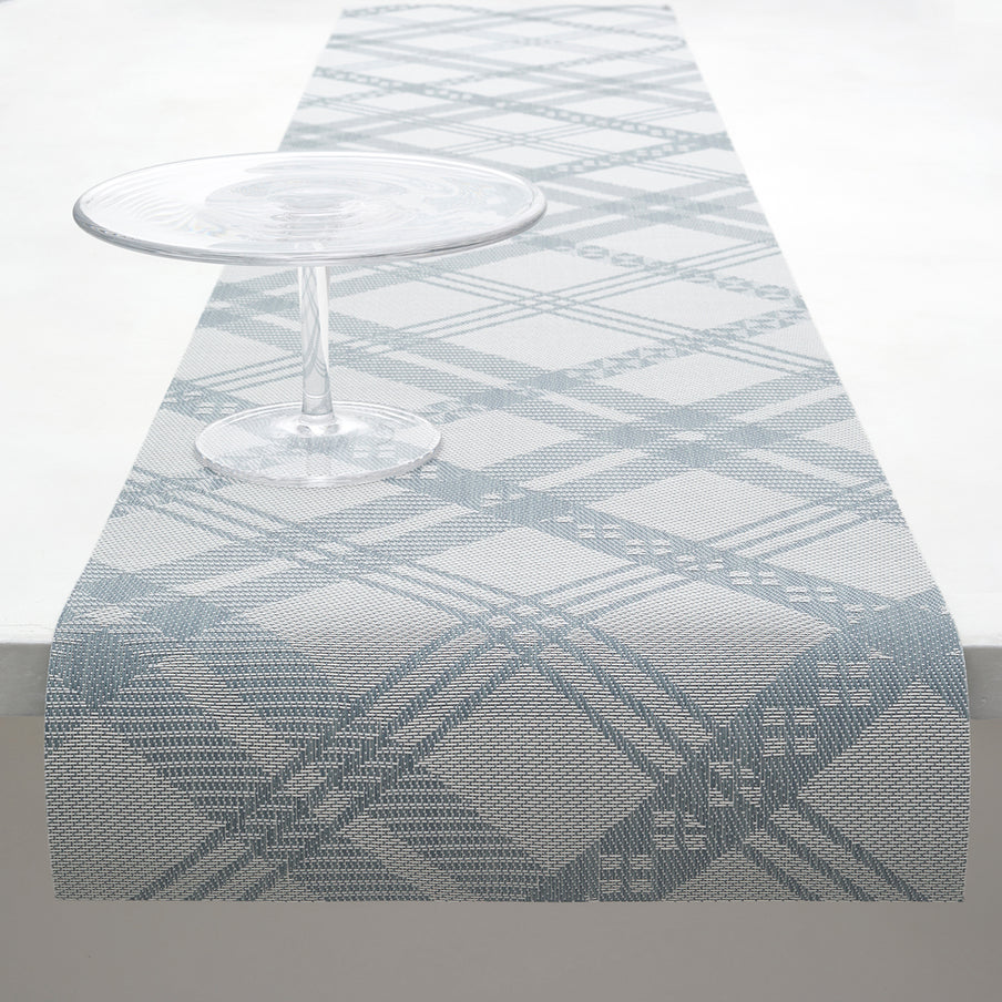 Ribbons Table Runner Martha Stewart Chw 100925 001 9
