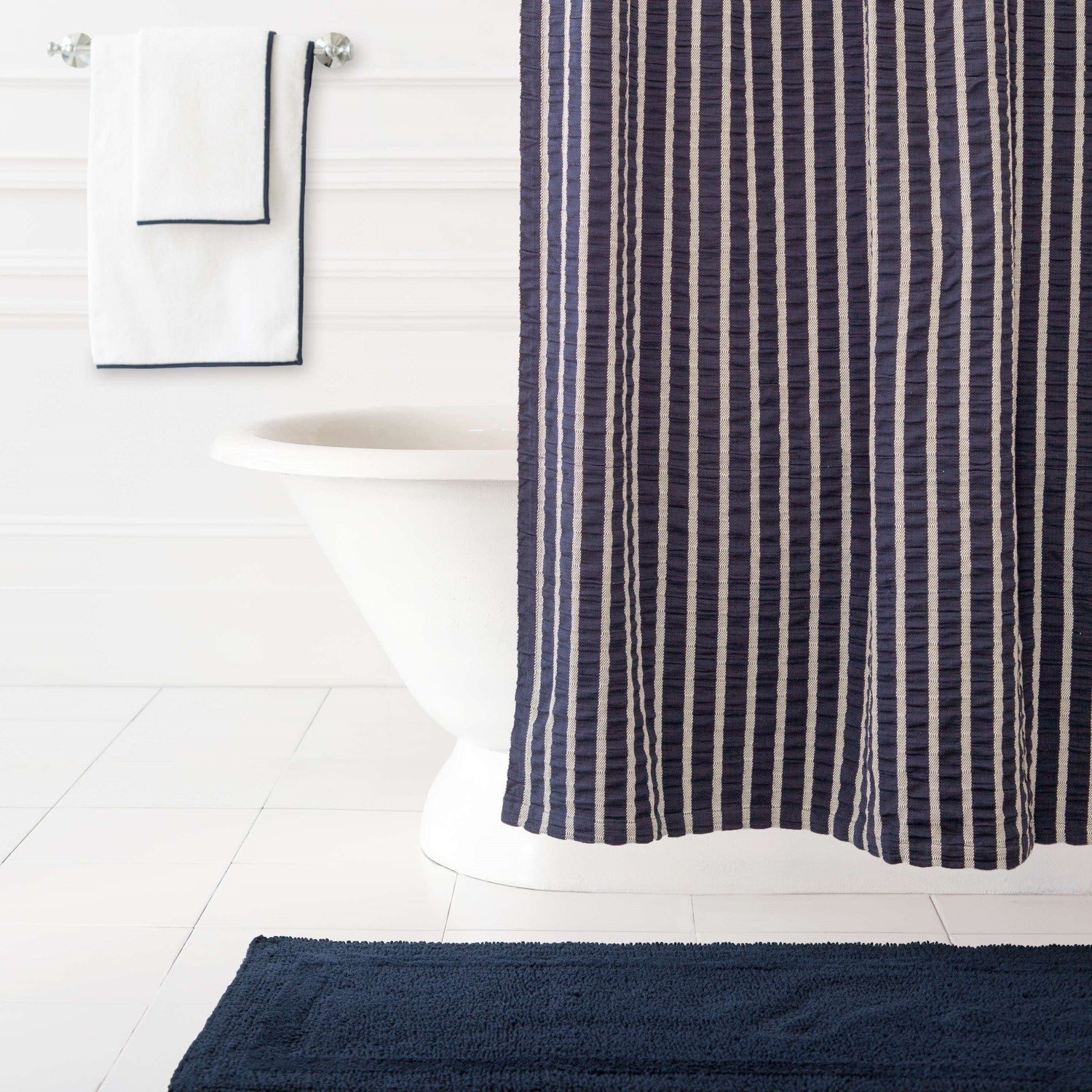 signature banded white indigo towel by annie selke sbwibs 2