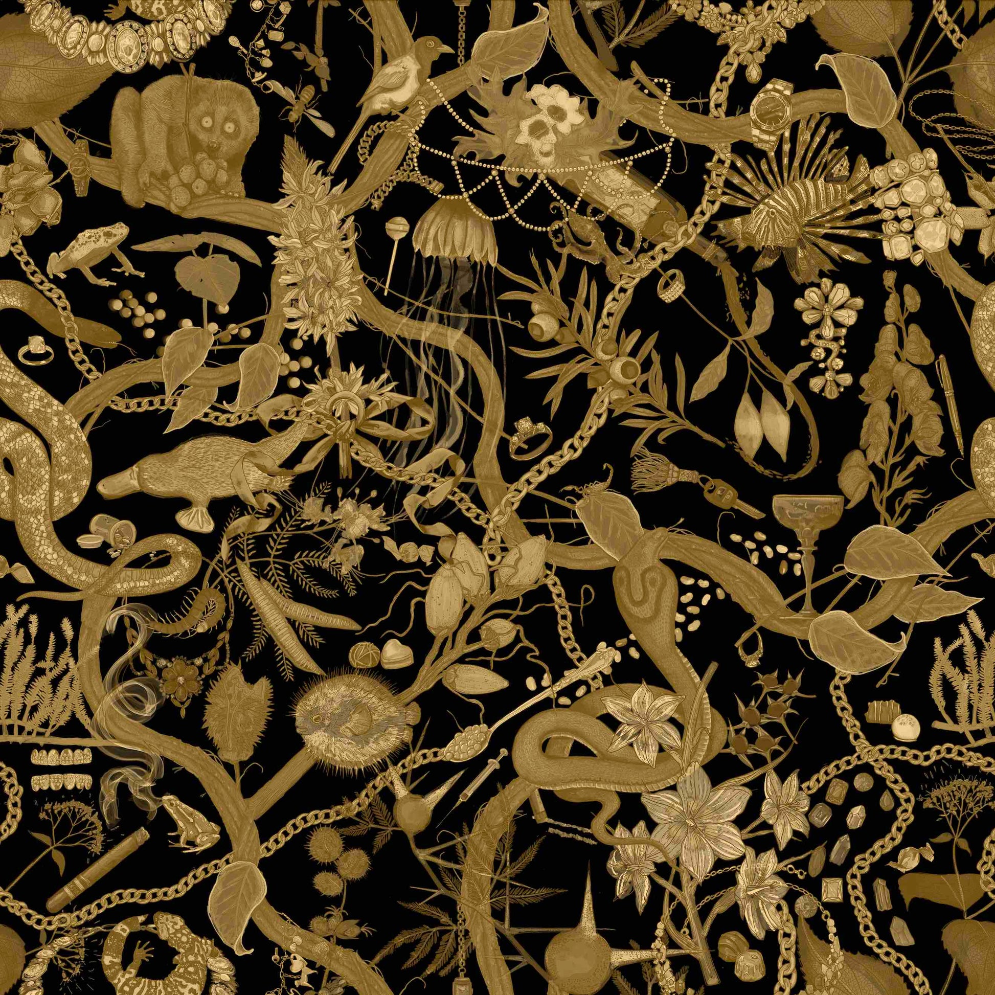 Glamour Life Wallpaper in Black/Gold