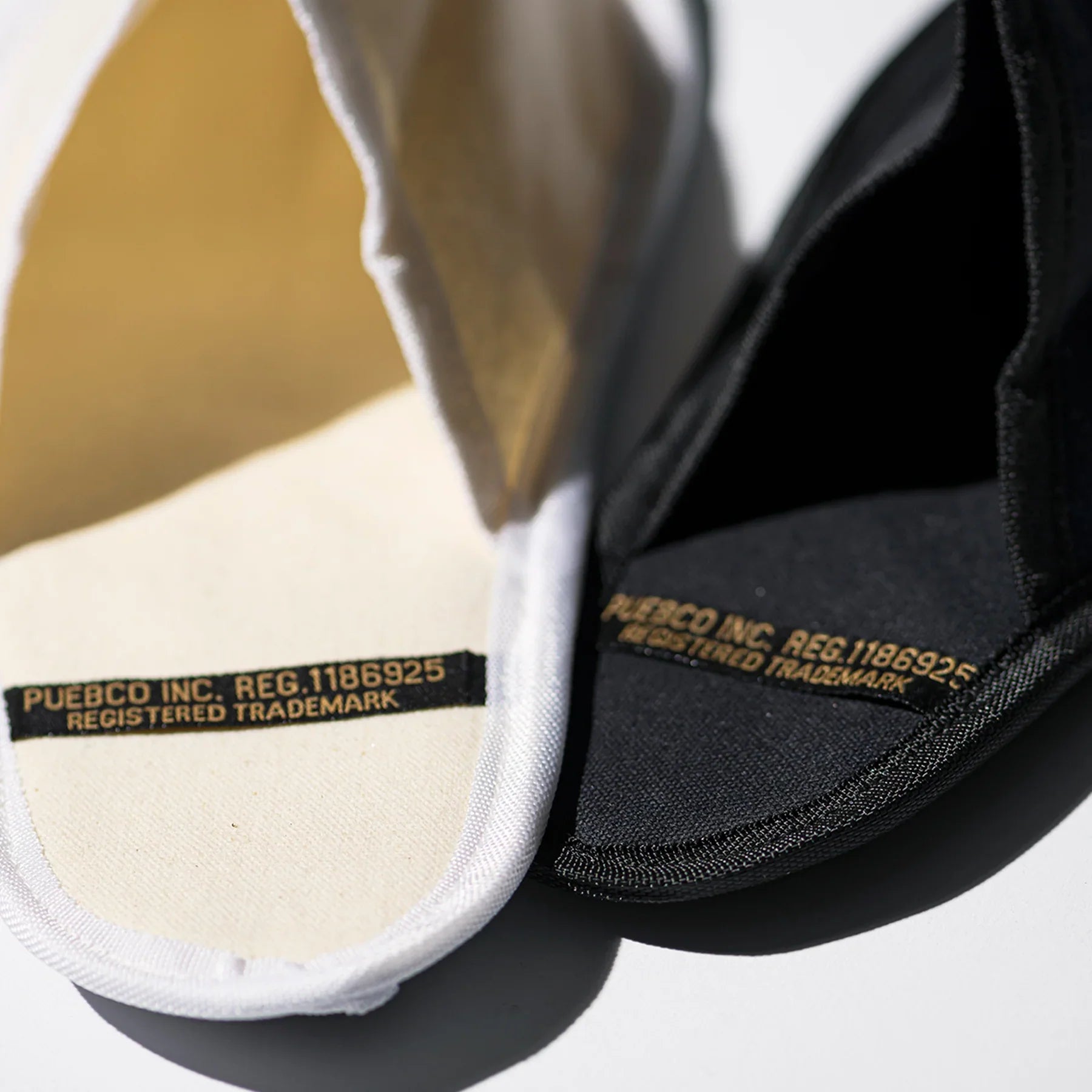 Waxed Canvas Portable Slipper Small in Off White