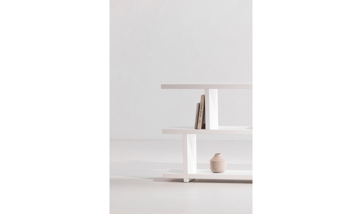 Miri Bookshelves 16