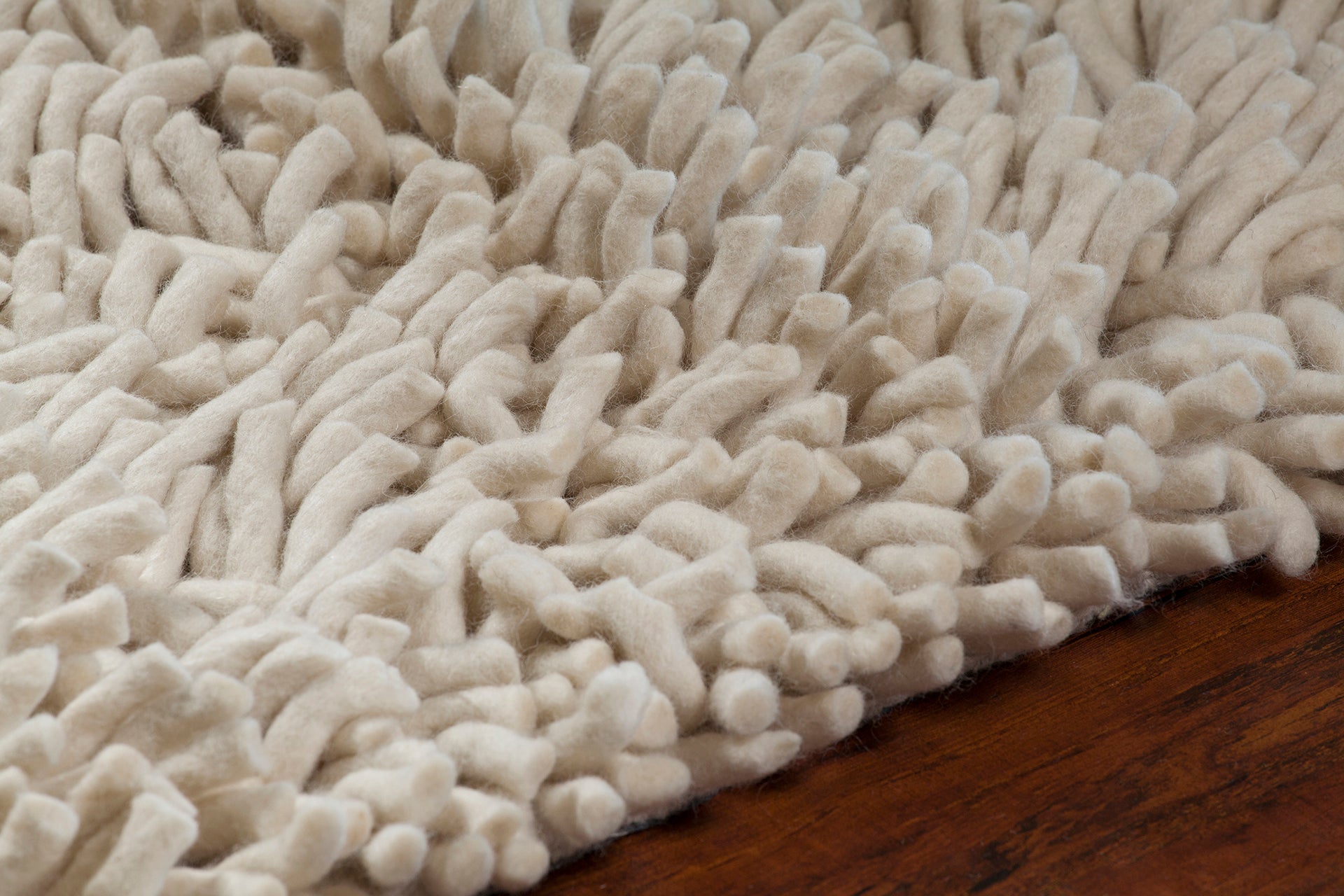 Montaro Hand Woven Contemporary Thick Piles Shag Mon 20400 Rug Chandra Rugs 3