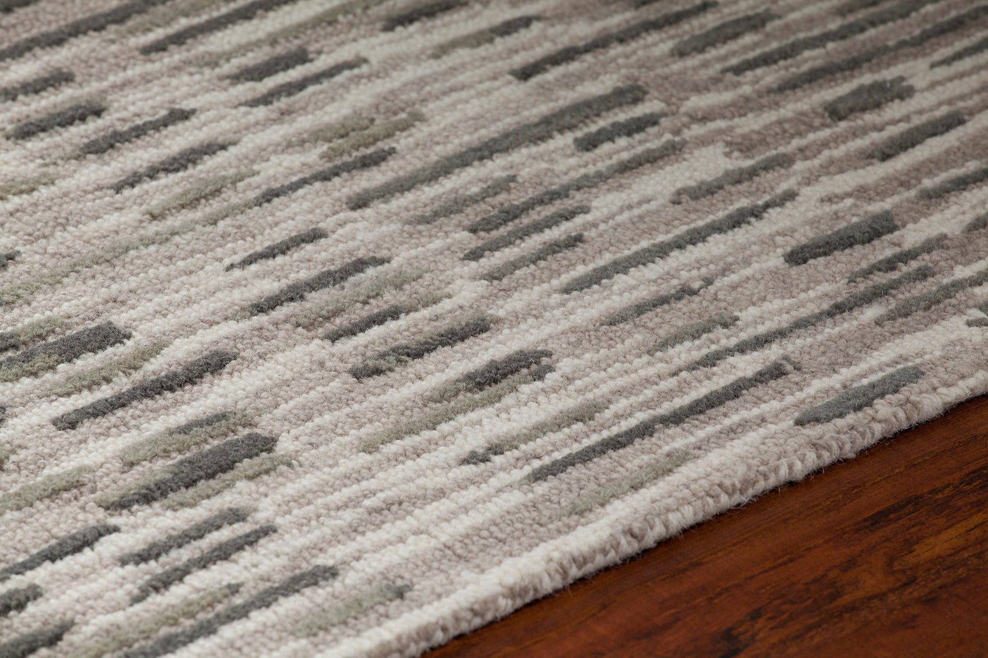 Misty Hand Tufted Contemporay Mis 42302 Rug Chandra Rugs 2