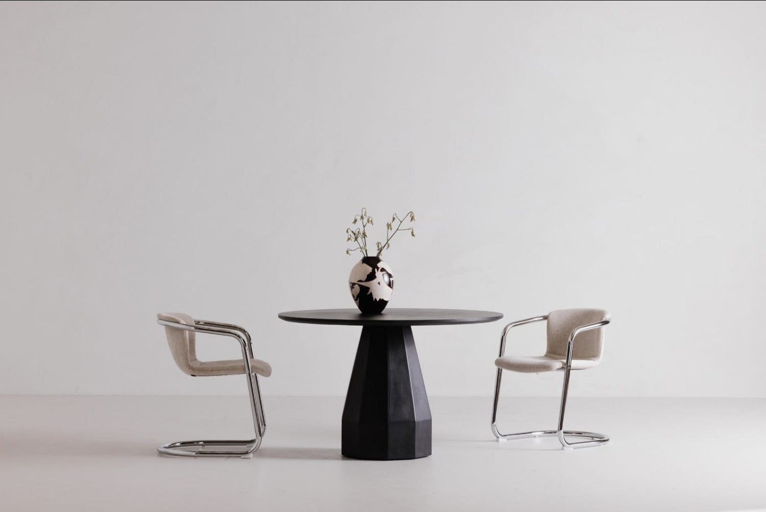 Templo Outdoor Dining Table 12
