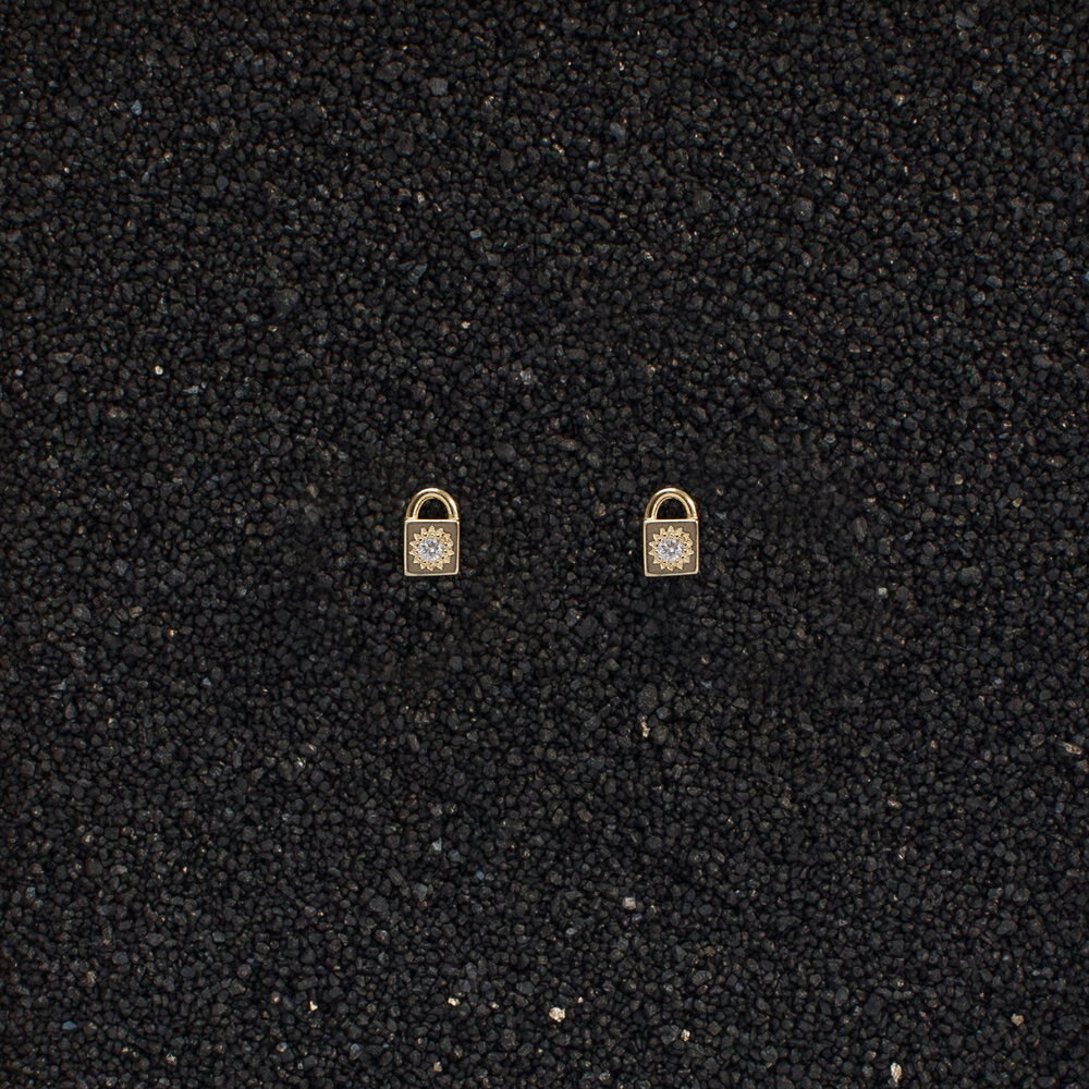 loner studs by merewif 2