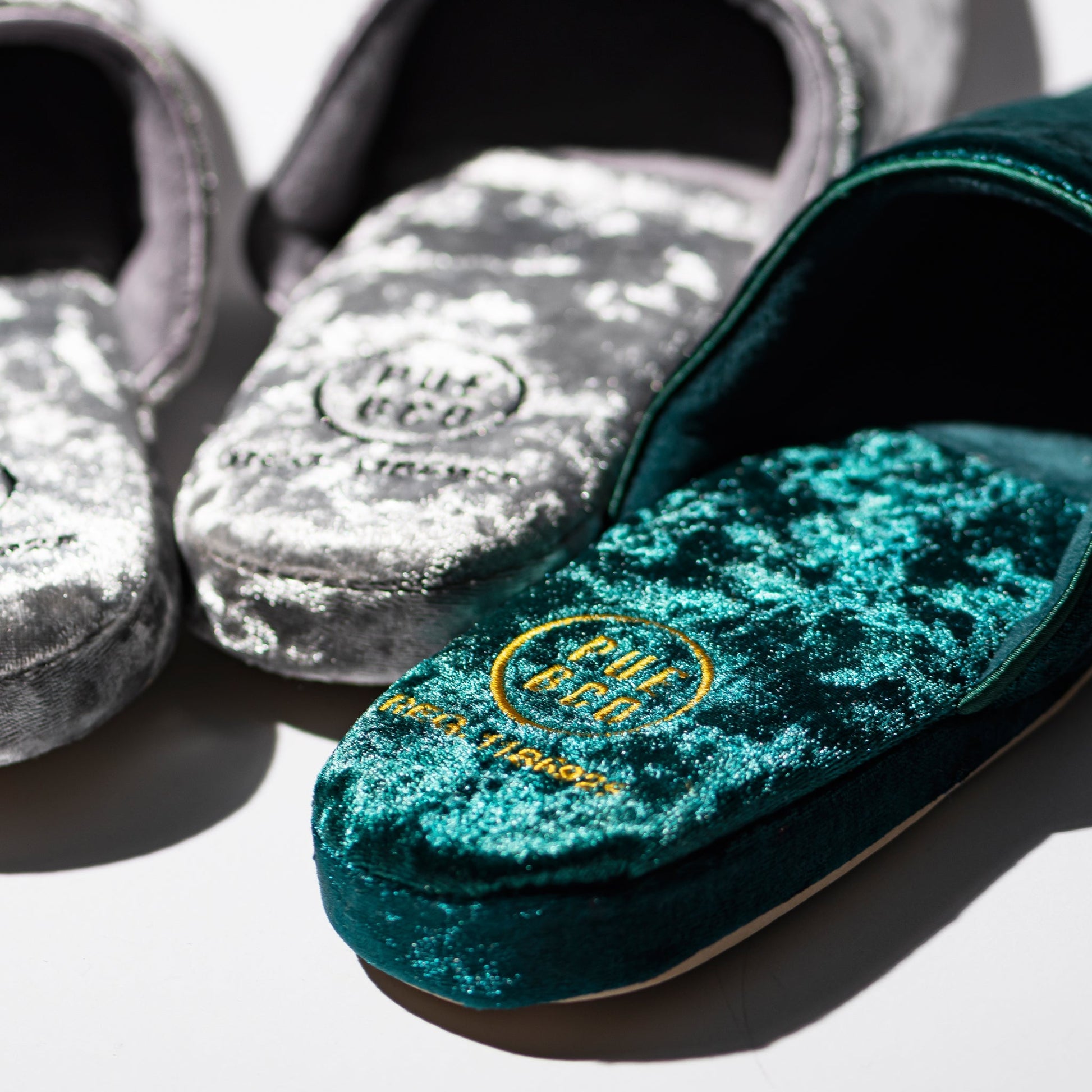 velvet slipper small navy blue design by puebco 2